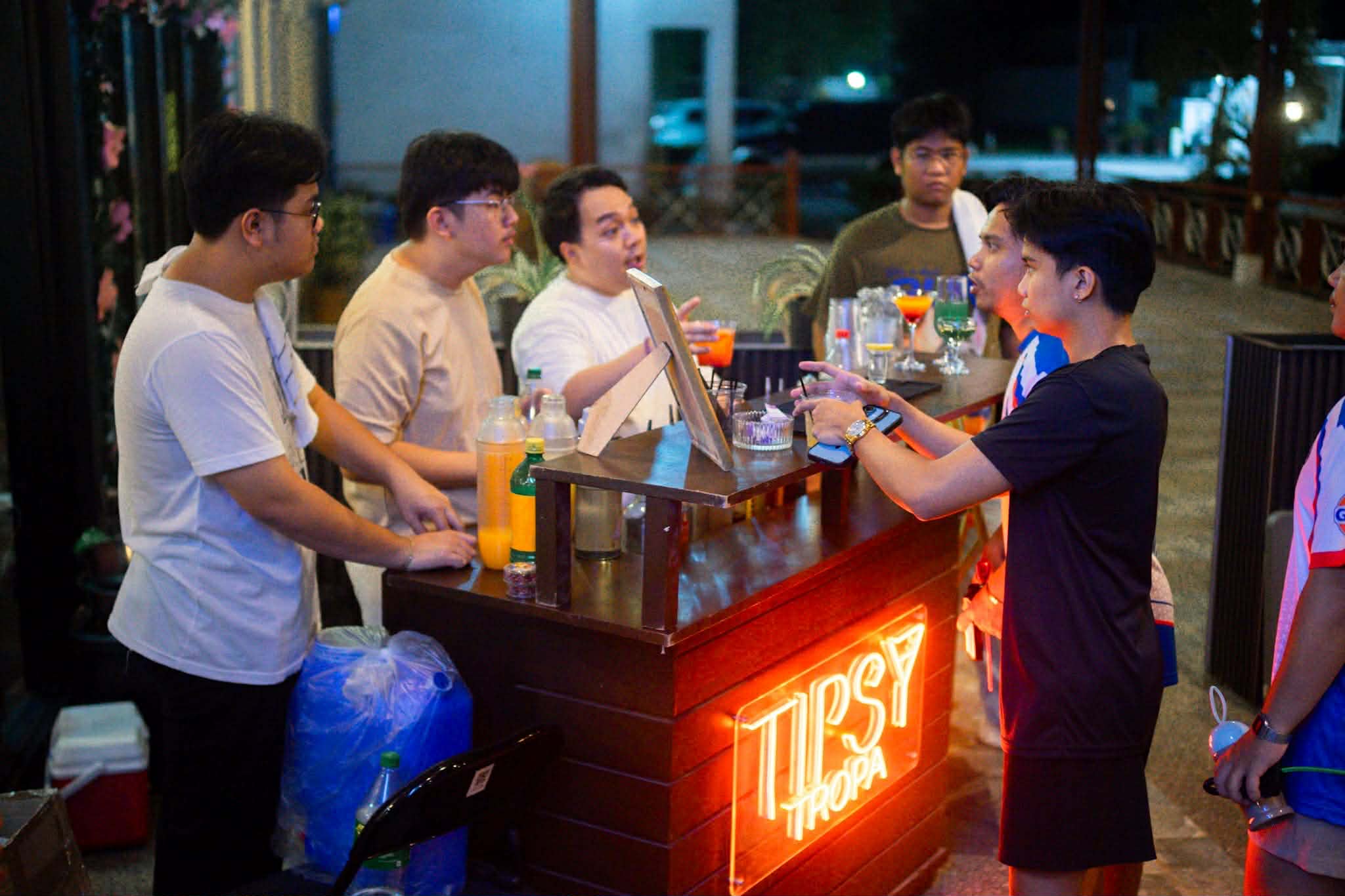 Cocktail Bar